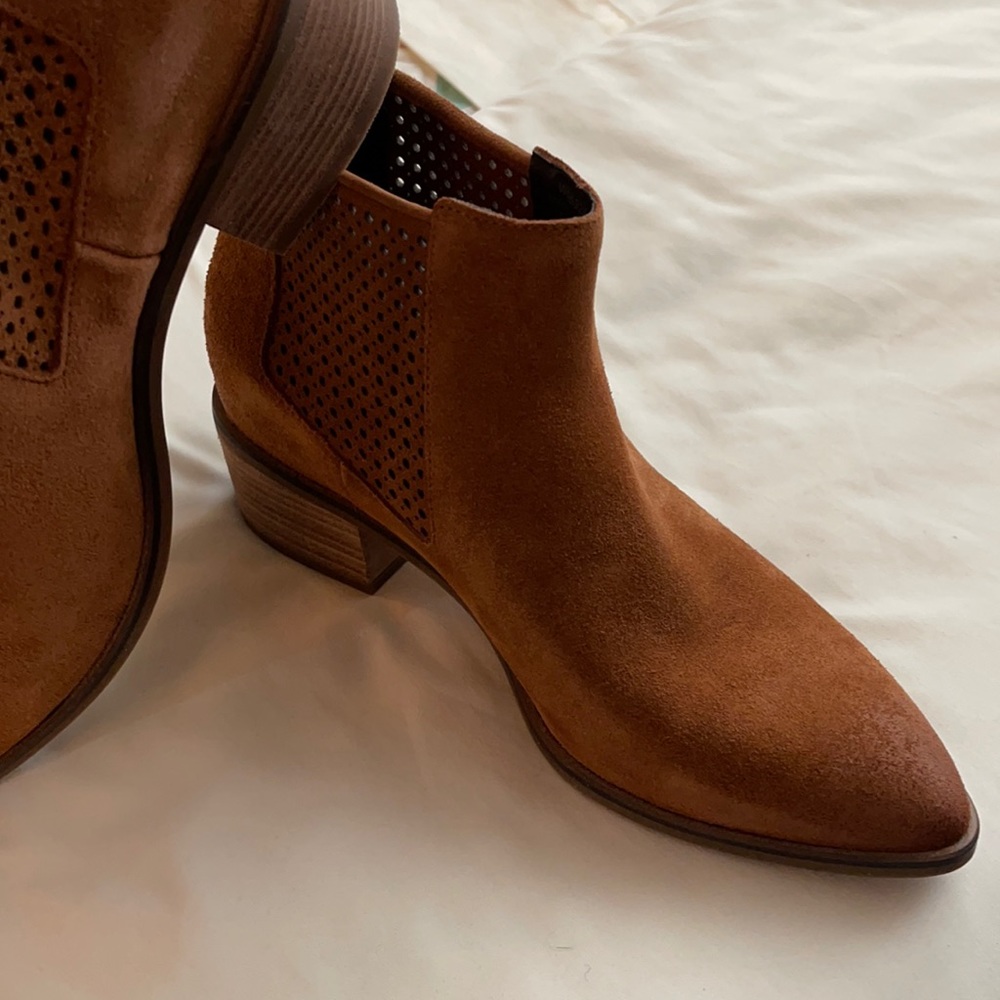 COLE HAAN VAL BOOTIE (45mm)